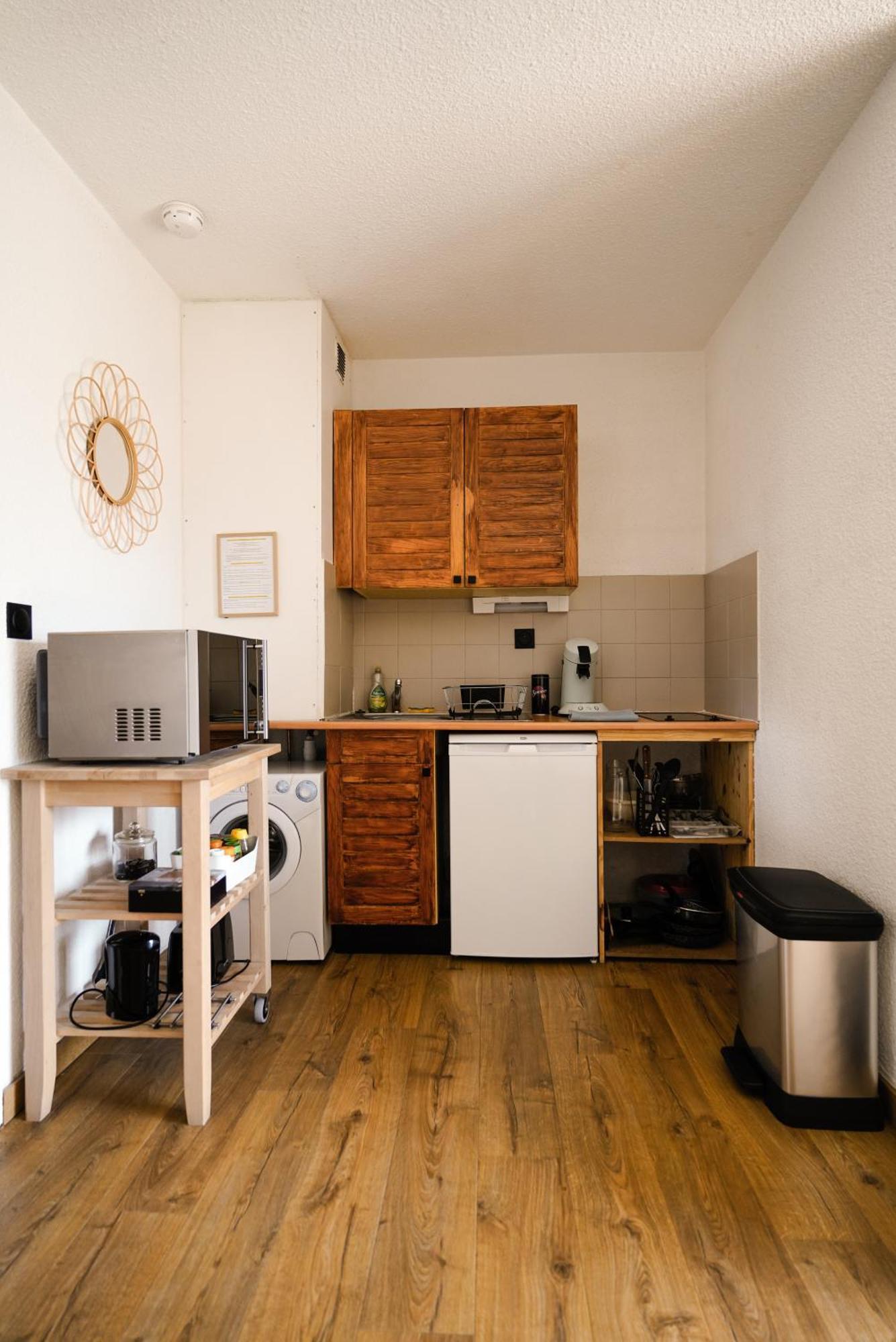 Appartement Tres Calme 2 Chambres Avec Parking Et Jardin Prive Sur Les Hauteurs De Briancon Exterior photo