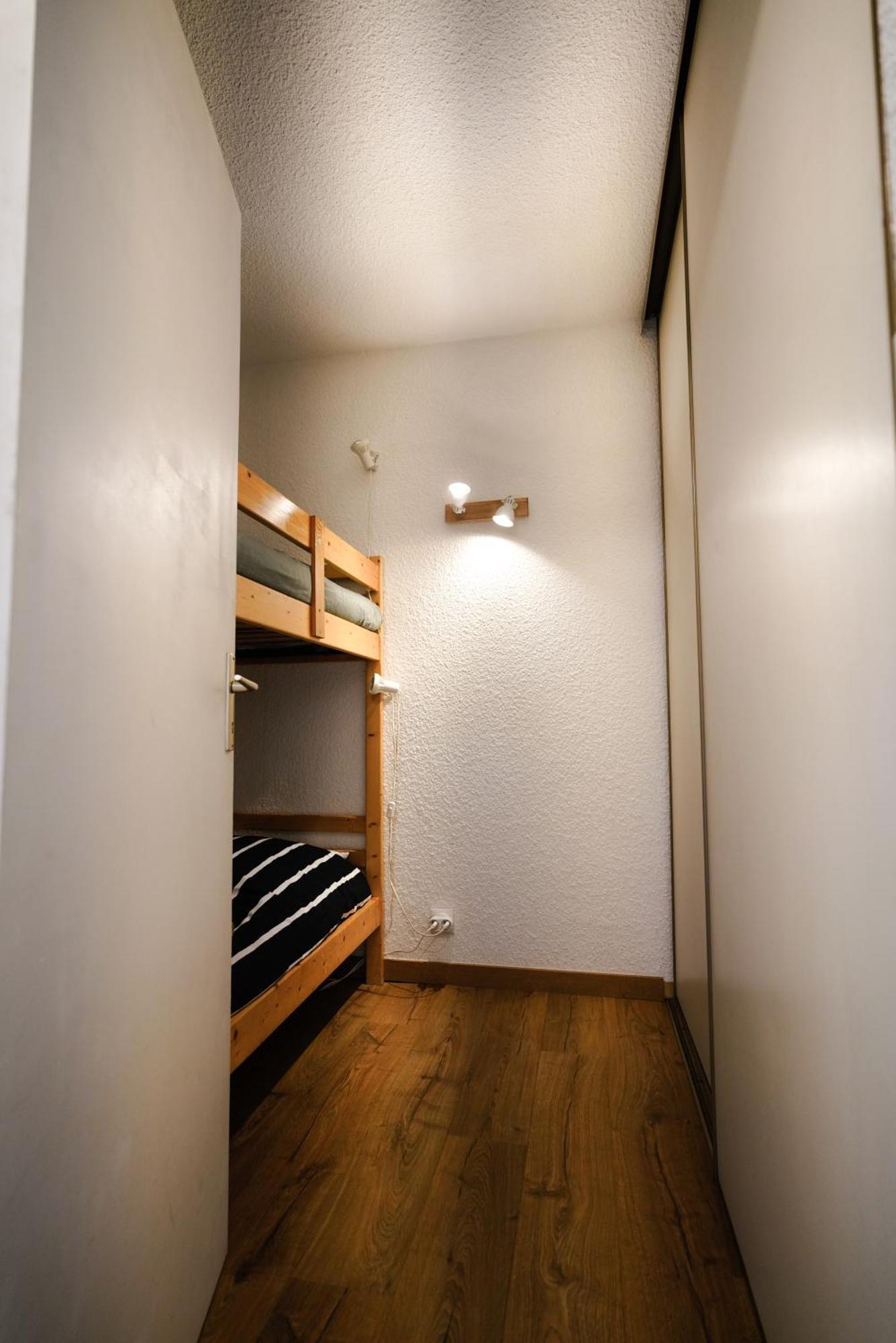 Appartement Tres Calme 2 Chambres Avec Parking Et Jardin Prive Sur Les Hauteurs De Briancon Exterior photo